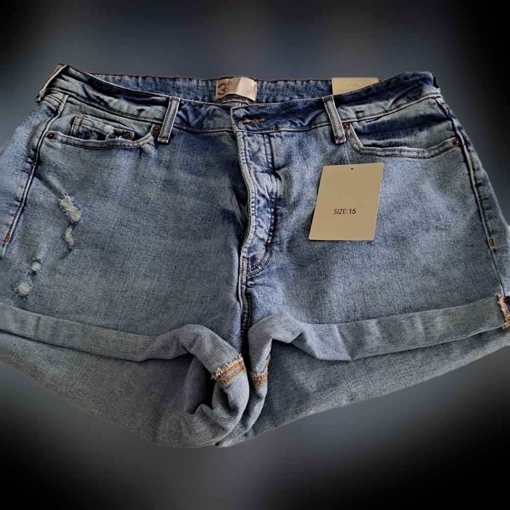 Studio 33 Women Light Blue Premium Denim Button Fly Cuff Jean Shorts